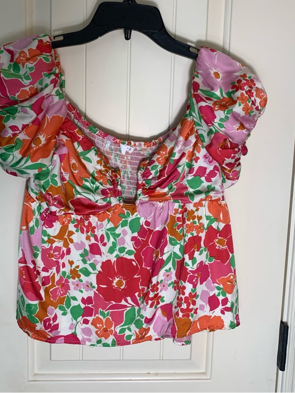 Floral Puff-Sleeve Blouse in Pink, Red & Green Brand Unknown
